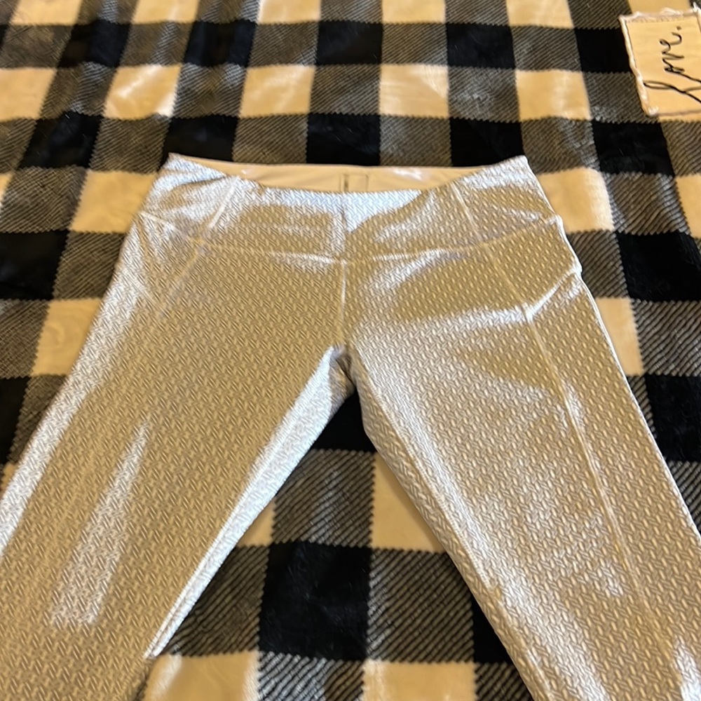 White/ gray leggings